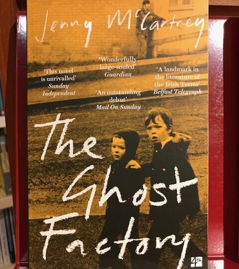 The Ghost Factory, av Jenny McCartney