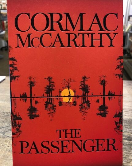 Cormac McCarthys nya roman The Passenger är ute nu!