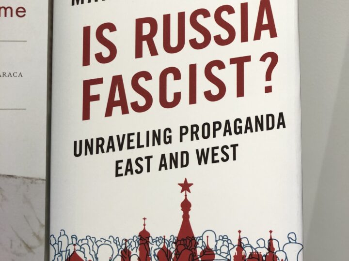 Is Russa Fascist? Unraveling Propaganda East and West, av Marlene Laruelle