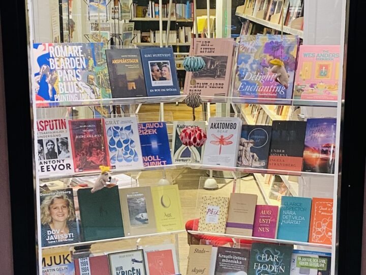 Nu är det nyskyltat och fint inför påsk!